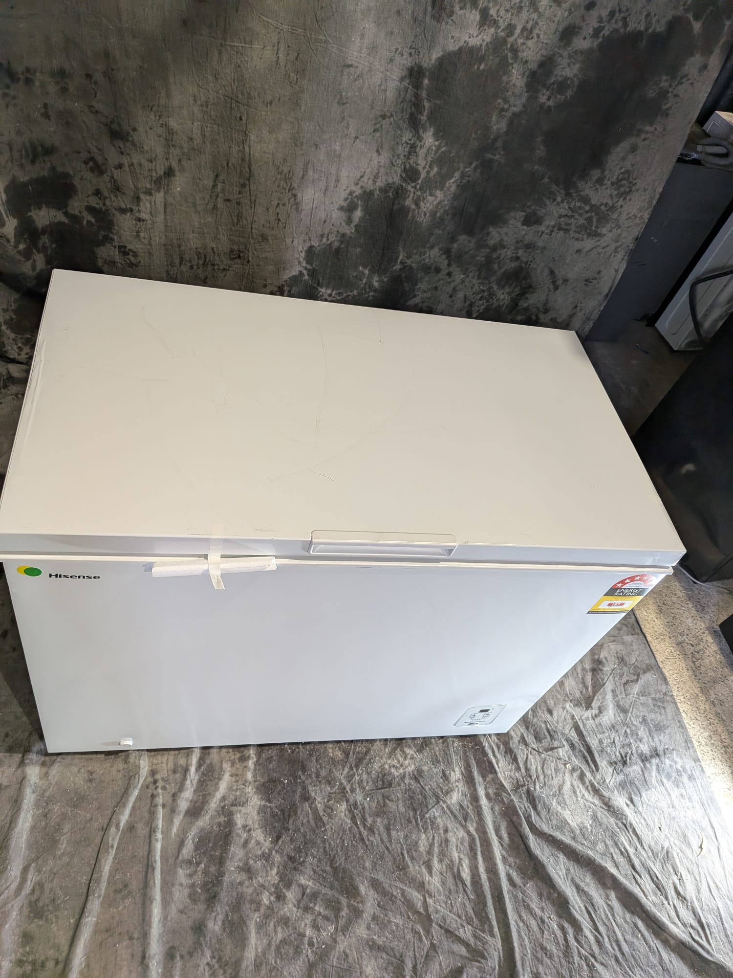 Hisense 300L Hybrid Chest Freezer HRCF301