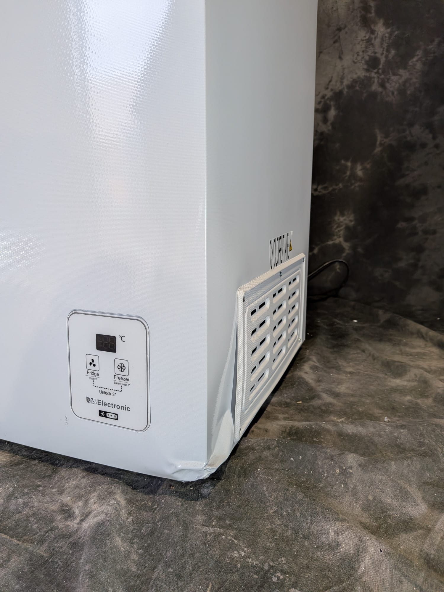 Hisense 200L Hybrid Chest Freezer HRCF201