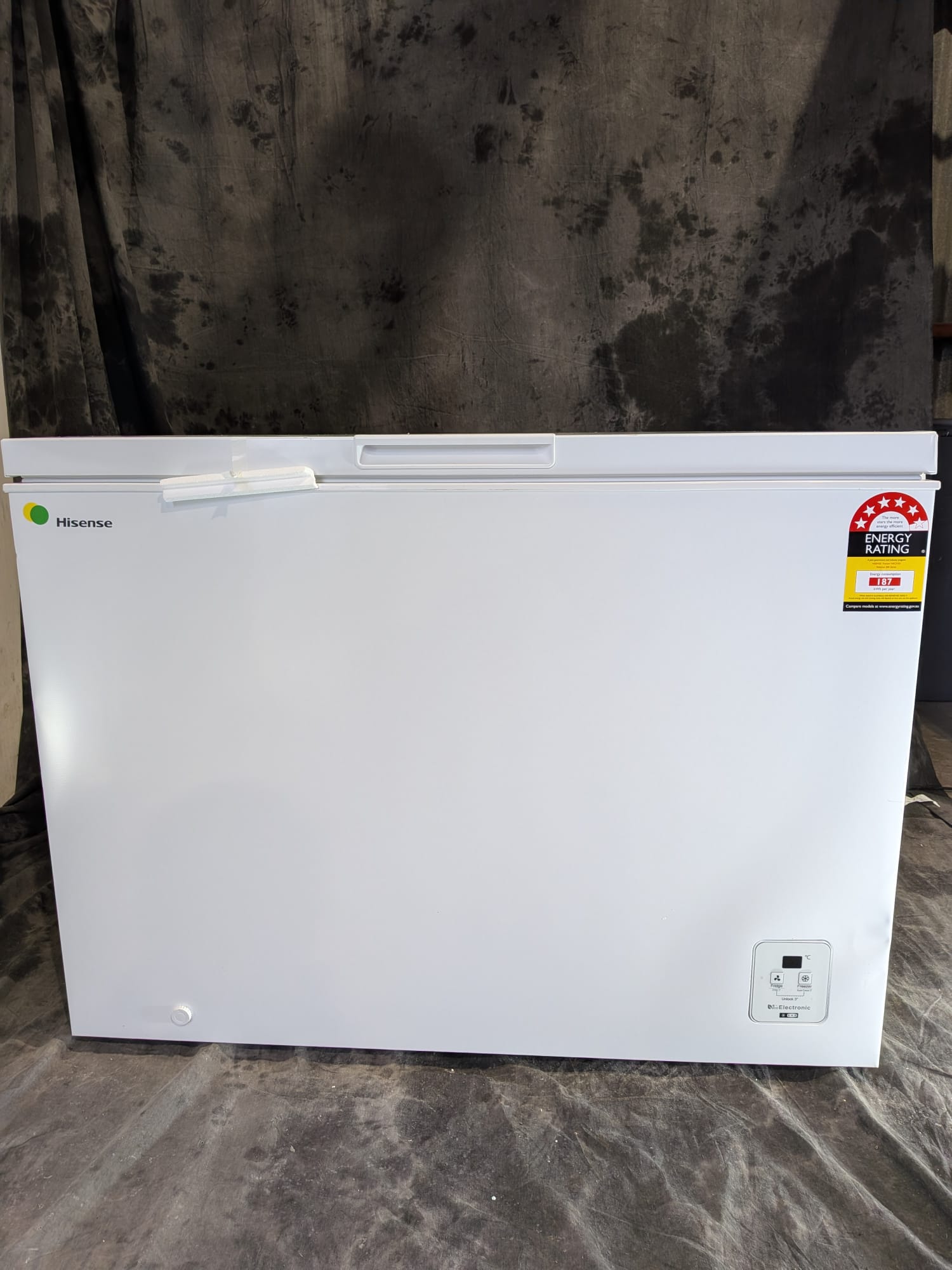 Hisense 300L Hybrid Chest Freezer HRCF301