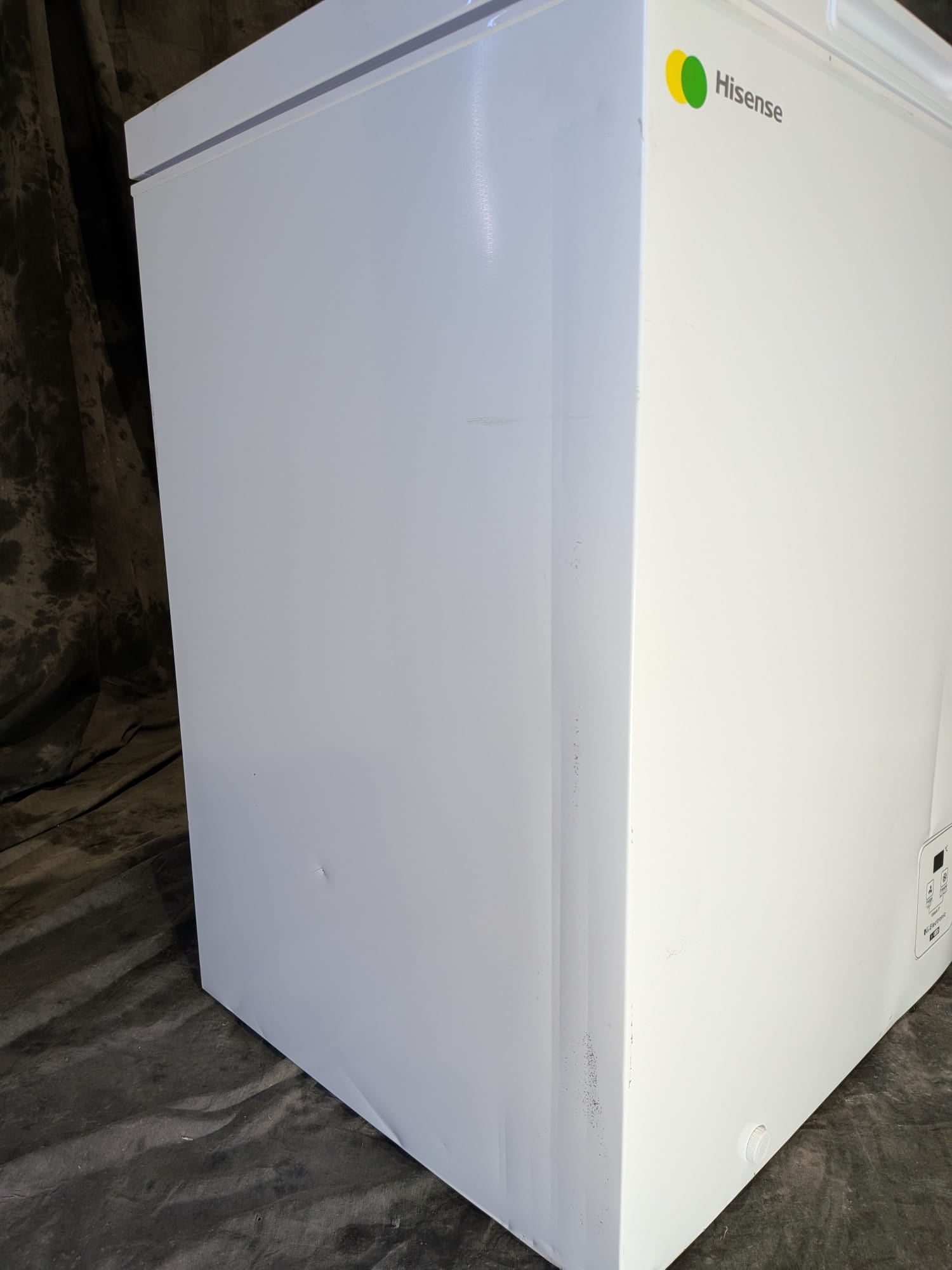 Hisense 145L Hybrid Chest Freezer HRCF146