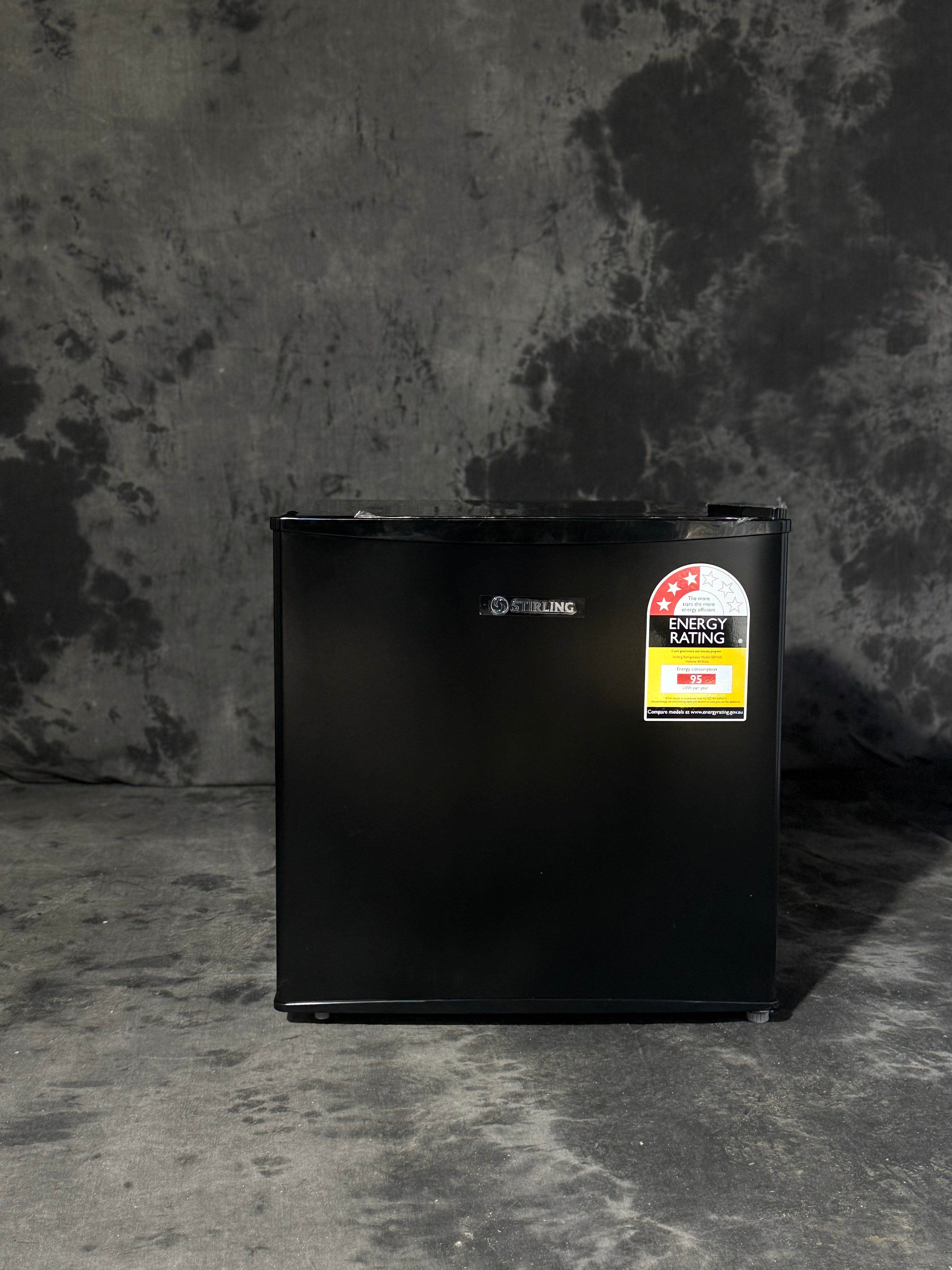 Stirling 43L Bar Fridge SBF43B