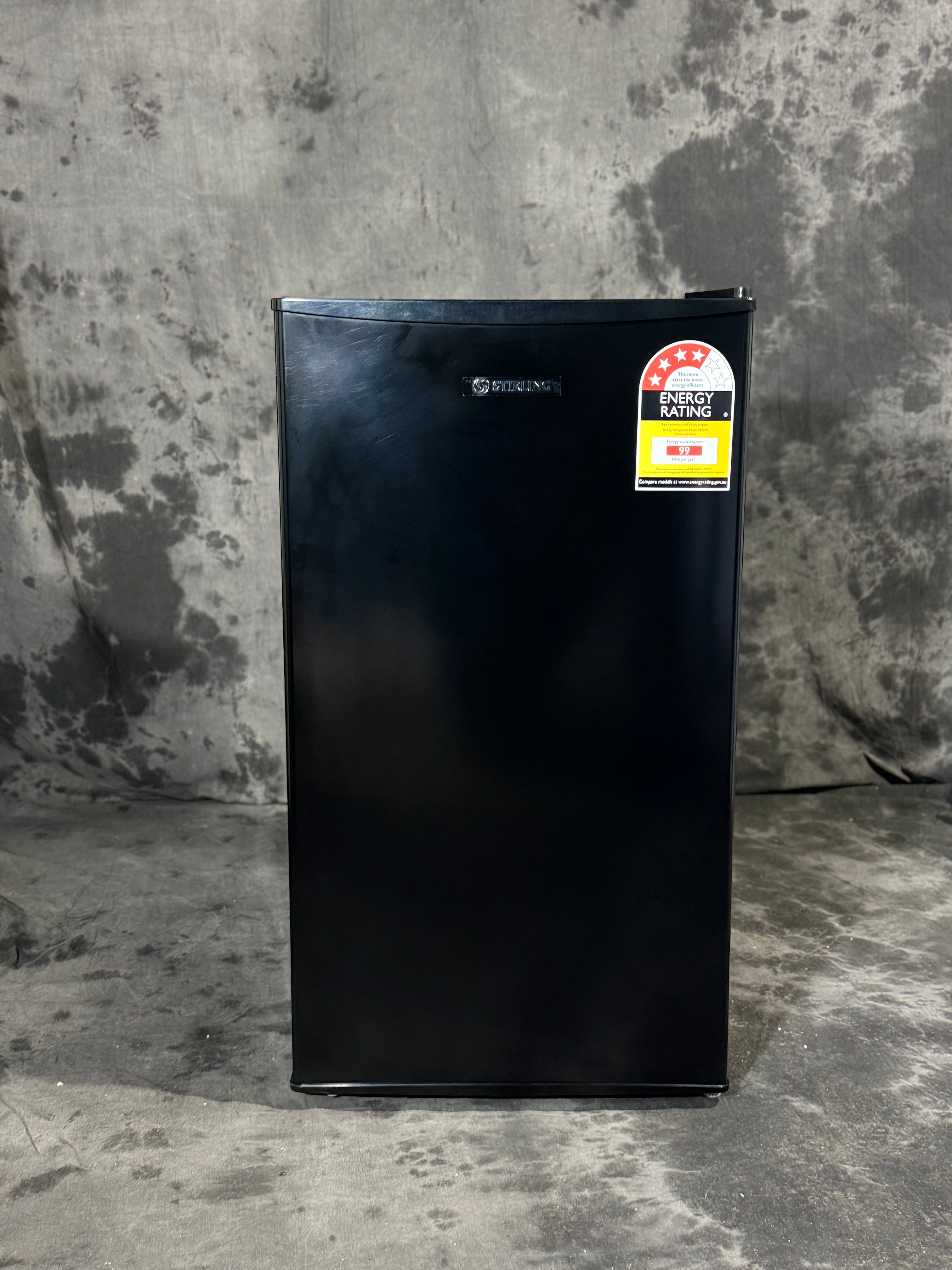 Stirling 93L Bar Fridge SBF93B