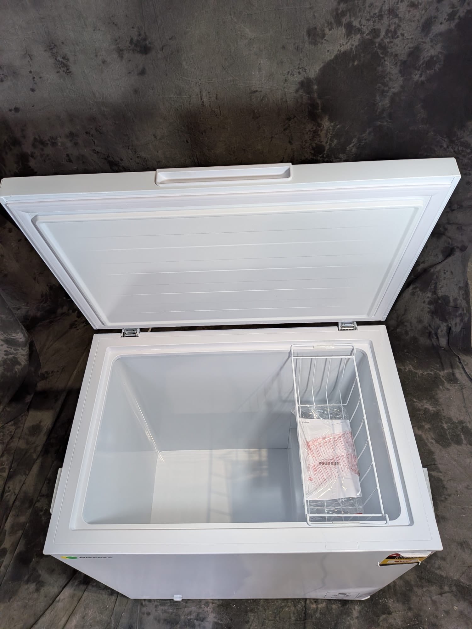 Hisense 200L Hybrid Chest Freezer HRCF201