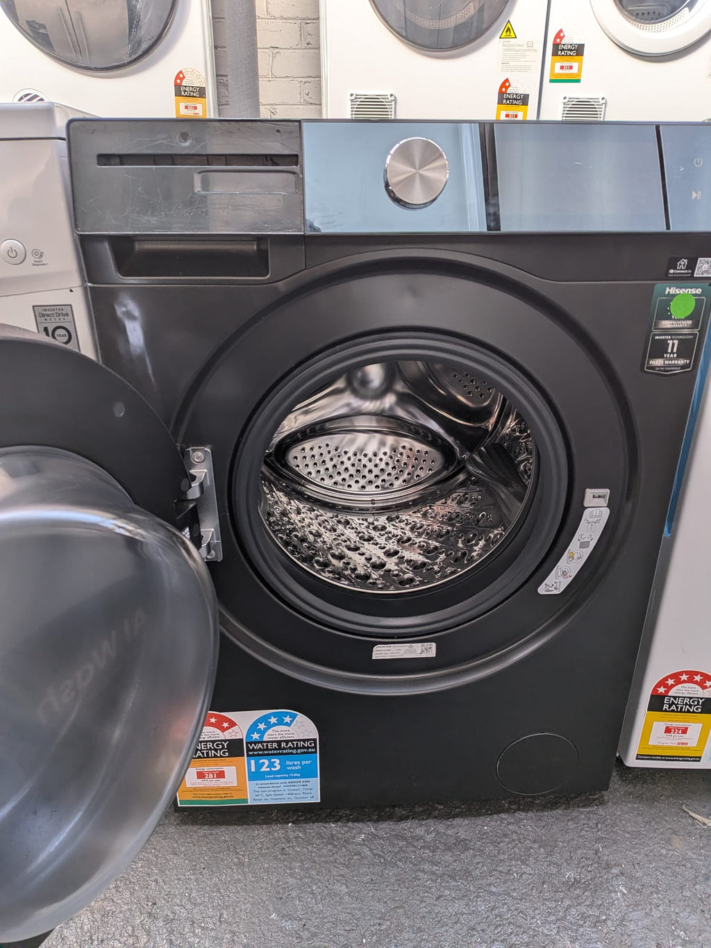 Hisense 12kg Series 9 Front Load Washing Machine - Charcoal Black