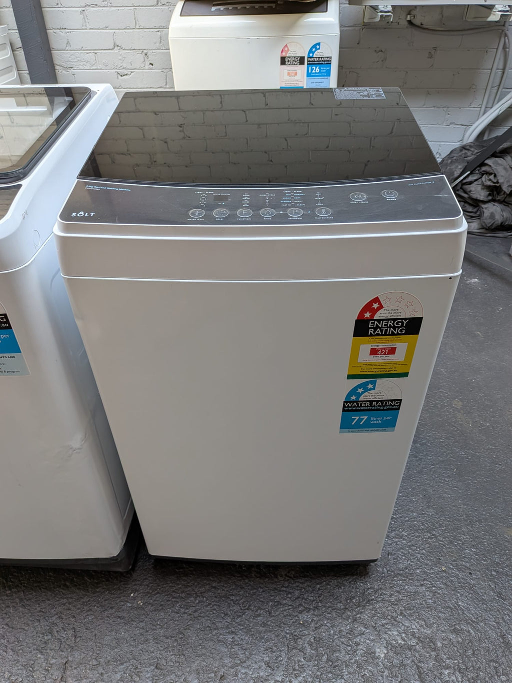 GGSTLW55B2 5.5kg Top Load Washing Machine – White
