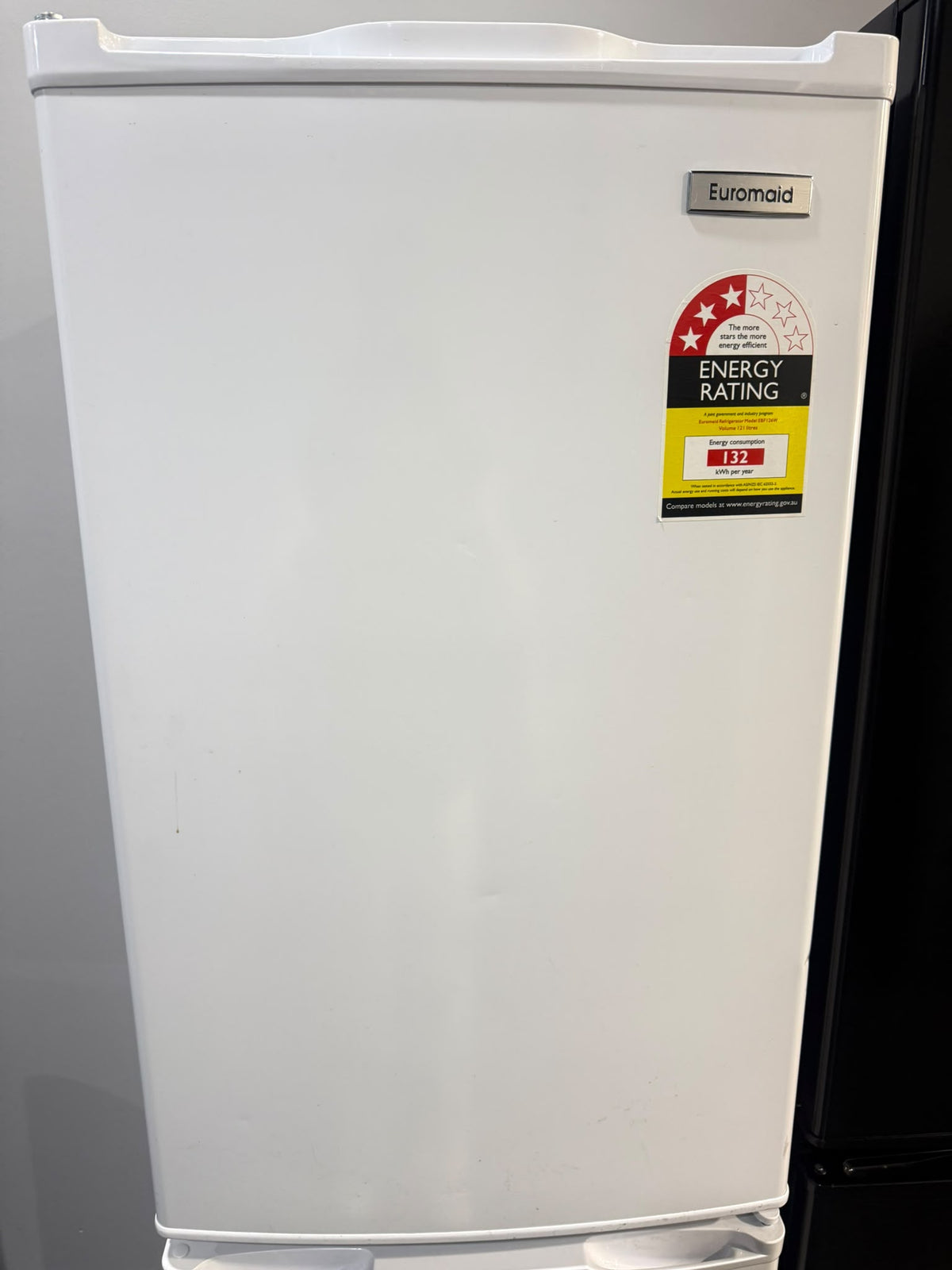 Euromaid 126L Bar Fridge - White