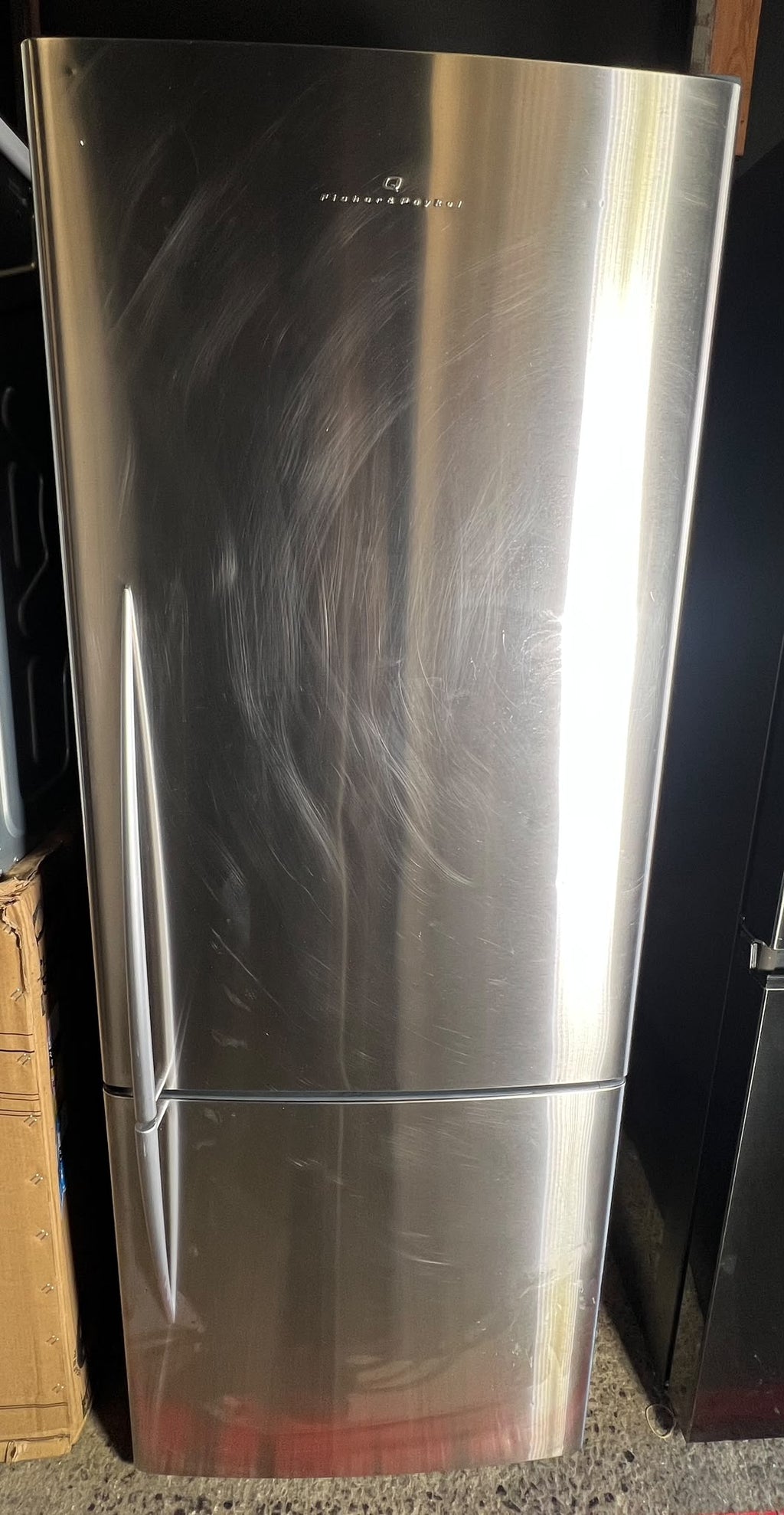 Fisher & Paykel E402B ActiveSmart Fridge-Freezer