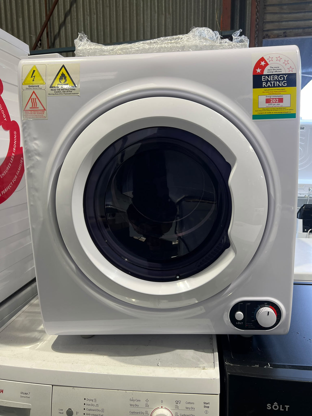4.5kg Vented Dryer GGSVDE45W – White
