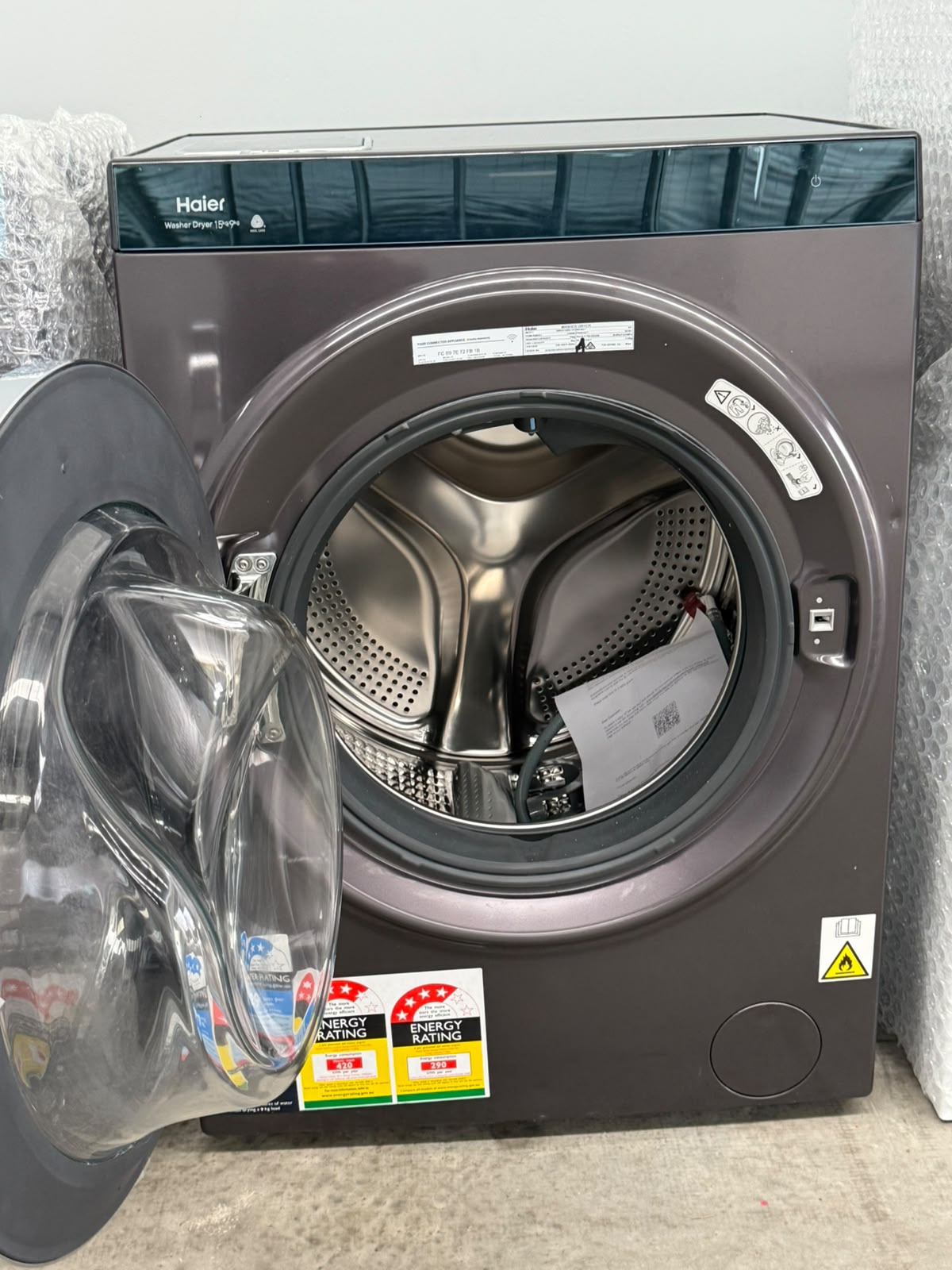 Haier 15kg/9kg 600 Series Super Drum Washer Dryer – Dark