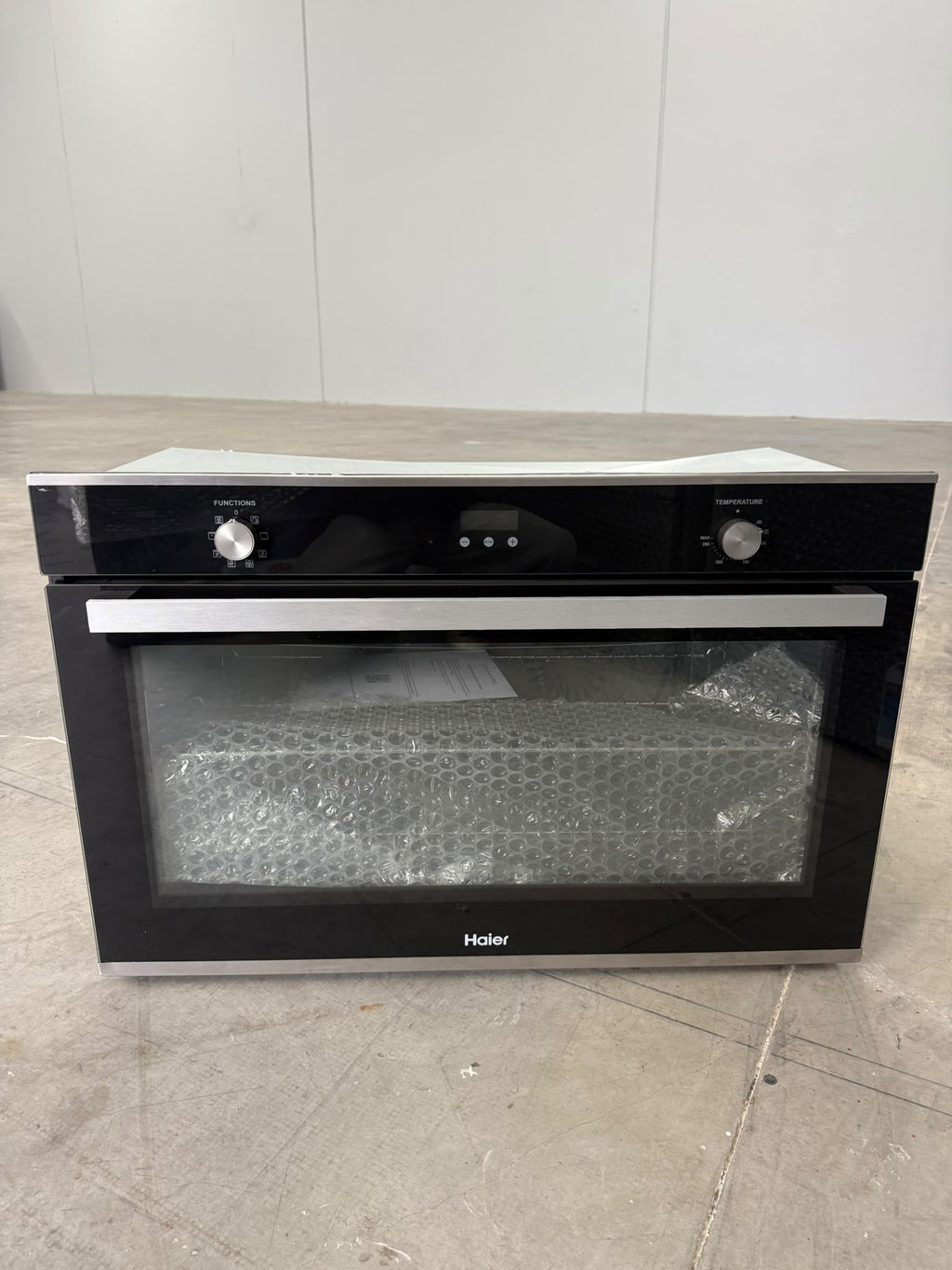 Haier HWO90S10EX2 90cm 500 Series Built-in Oven – 10 Function