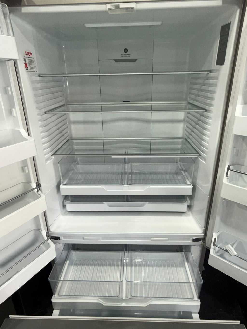 Fisher & Paykel RF610ADX5 569L Series 7 French Door Fridge Freezer – Stainless Steel